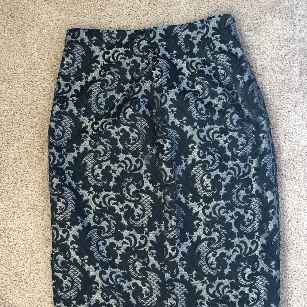 Worthington Pencil Skirt